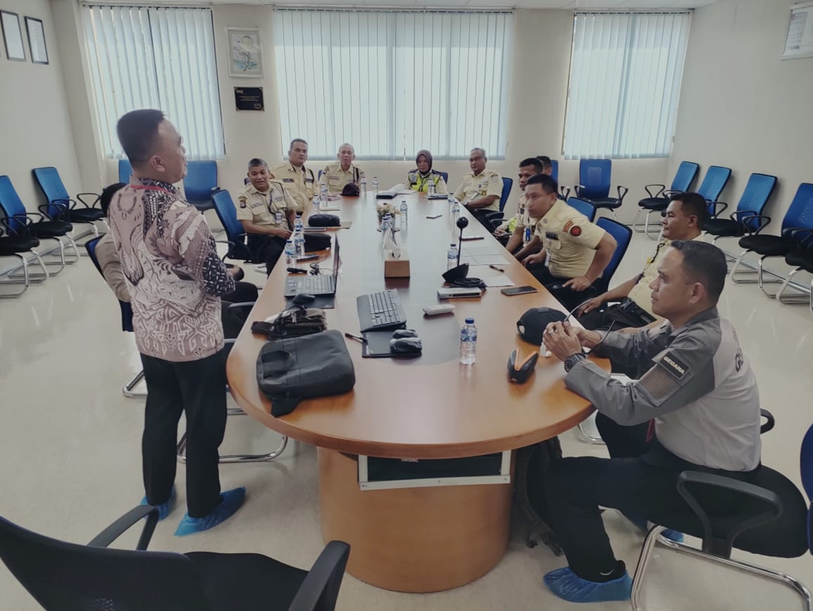 Simulasi Penanganan Situasi Kritis & Keamanan